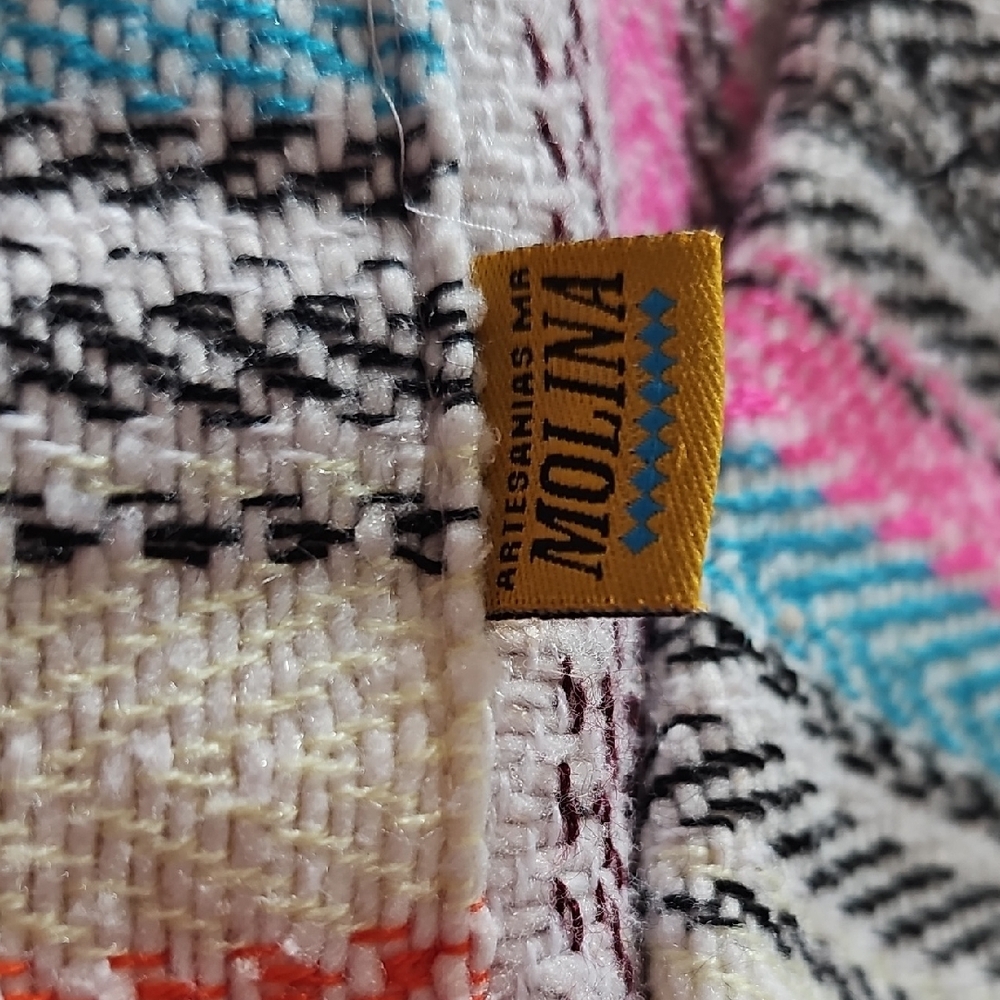 Baja Pullover - Picture 2 of 5
